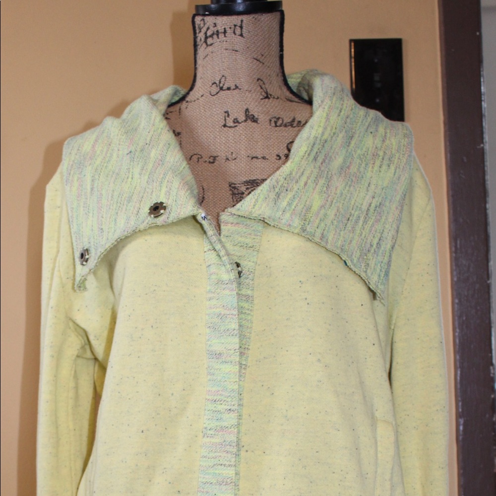 BKE lounge jacket